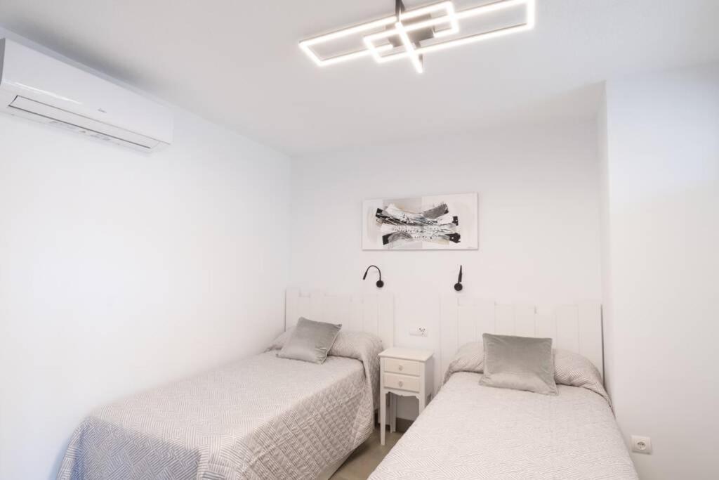 Apartamento Entero A 1 Minuto De La Playa 베니돔 외부 사진
